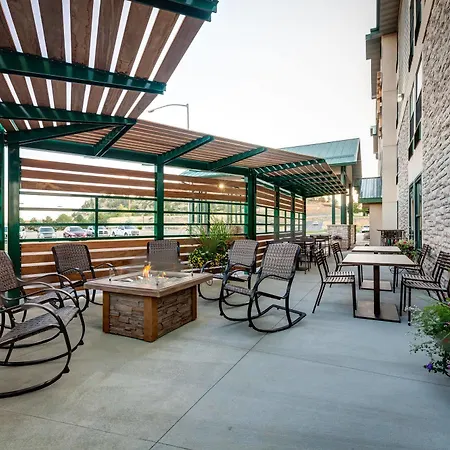 Boothill Inn And Suites